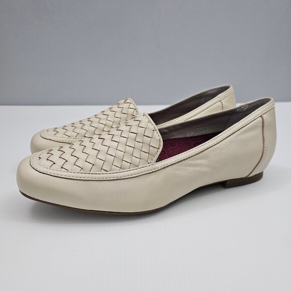 Munro Karter Loafer Womens 9 WIDE Cream Leather Woven Slip On Flat Comfort Work - Picture 1 of 13